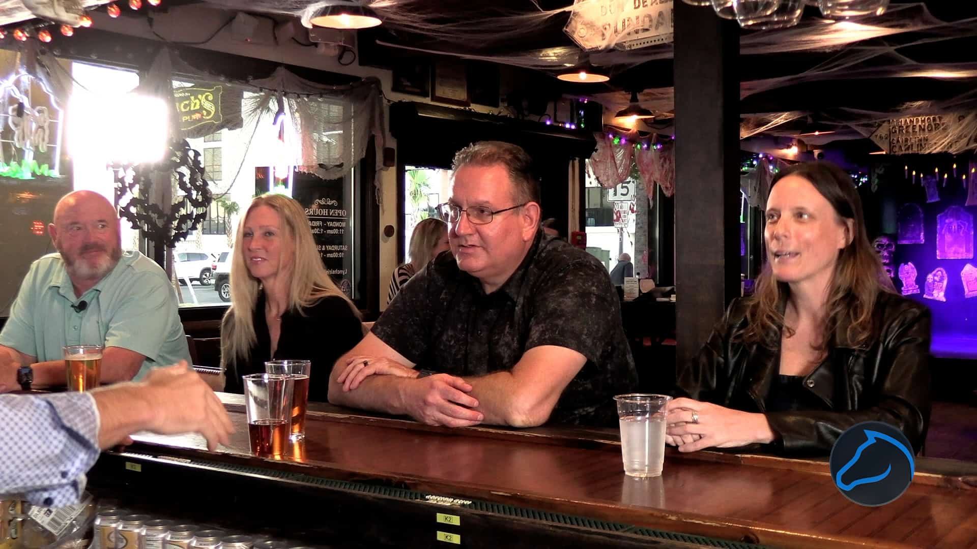 The Horse’s Mouth at Lynch’s Irish Pub with Laura Turner, Mike Iwaniusz, Chrissy Ayles, Phillip Ayles